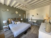 Aurefees Hotels in Anctoville