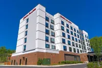 Hampton Inn & Suites by Hilton Raleigh Midtown 롤리 호텔