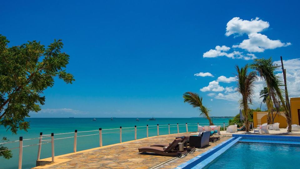 Golden Tulip Zanzibar Resort