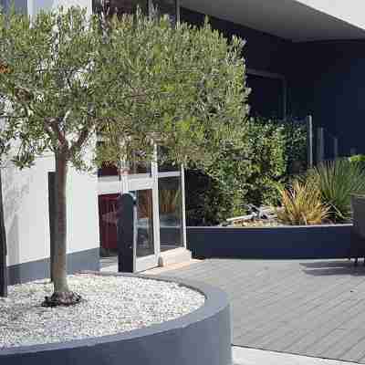 Hôtel Ibis Centre Alès Hotel Exterior