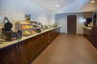 Microtel Inn & Suites by Wyndham Timmins - พร้อมอาหารเช้า