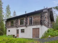 Muuttohaukka Hotels near Angry Birds Activity Park