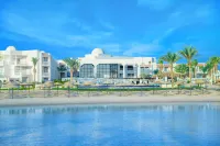 Jaz Casa Del Mar Beach Hotels near votre guide a Hurghada