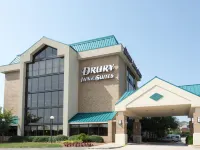 Drury Inn & Suites Charlotte University Place Hotel a Charlotte