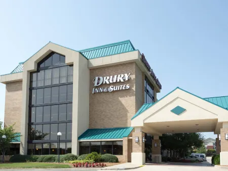 夏洛特大學德魯裡套房飯店