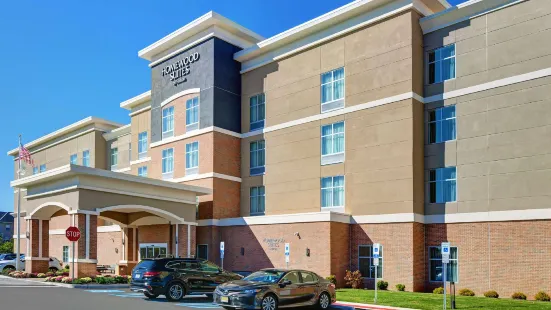 Homewood Suites by Hilton Edison Woodbridge