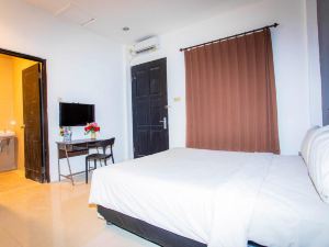 Livinn Hotel Kendangsari Surabaya