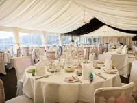 New House Country Hotel Hoteles en Caerphilly