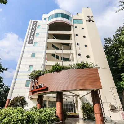 Cheonan One Plus Hotels near Beautiful garden flower tree