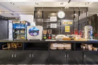 Almond Kids Hotel - Frühstück