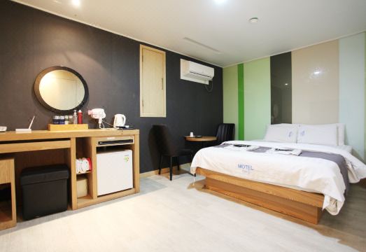 안양 루 호텔 로비