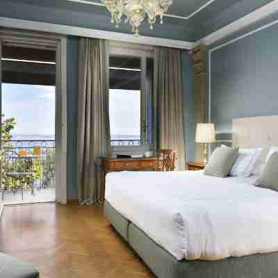 Villa Cortine Palace Hotel Rooms