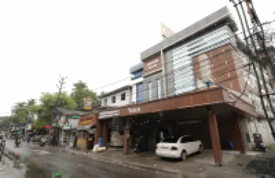 Reach Residency Hotels near High Court of Kerala & Lakshadweep