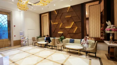 Orana Aurnum Отели рядом с достопримечательностью «NIMS Institute»