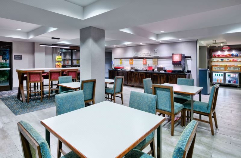 Hampton Inn Biloxi photo 2