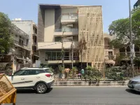 Majesta stays pitampura Hotel in zona Shalimar Bagh-Mughal Garden