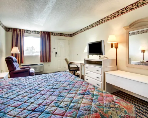 Econo Lodge Pearl - Jackson - 2-Sterne