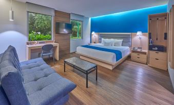 City Express Suites by Marriott Playa Del Carmen