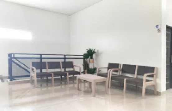 Urbanview Hotel Syariah Near Polda Jambi