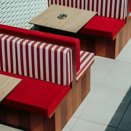 Jost Hotel Montpellier Centre St Roch Отели рядом с достопримечательностью «Префектура»