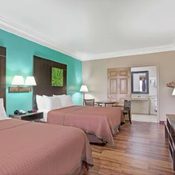 Super 8 by Wyndham Galveston Hotels near Port of Galveston