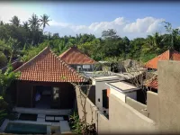 Sri Abi Ratu Villas Hotels near Bali Miga