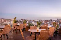Arya Stadium Hotel