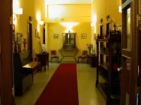 La Collegiata Guest House