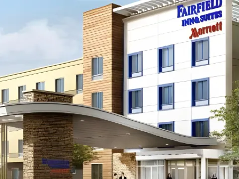 阿馬裏洛機場萬楓酒店及套房