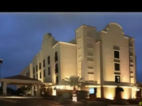 聖安東尼奧市中心/河濱區SpringHill Suites 酒店 鄰近德克薩斯州文化館的酒店