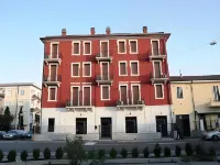 Verona Class ApartHotel "Residenze del Cuore" Hotels in Верона