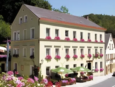 Gasthof & Hotel Goldener Hirsch