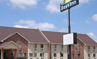 Days Inn by Wyndham Grand Island