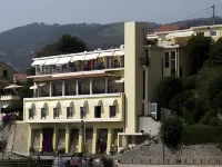 ホテル ヴェネレ アズーラ