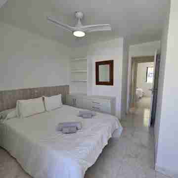 Comfortable Duplex Apartment Near the Beach. Rooms