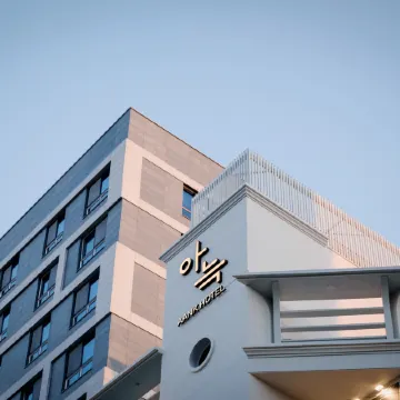 Aank Hotel Suwon