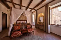 Luxury Rooms Contessa Vitali Hotels in Lukoran