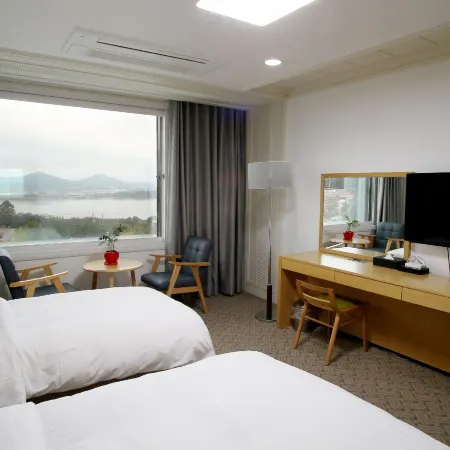 Chuncheon Bears Hotel