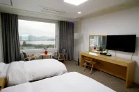 Chuncheon Bears Hotel