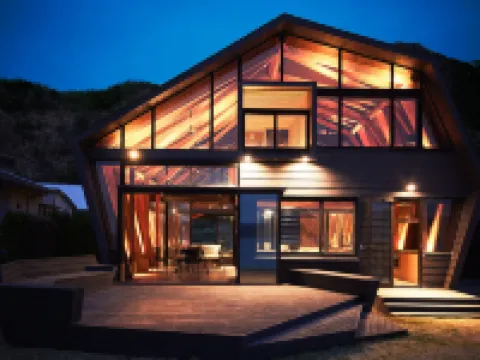 CAP MARTIN Funny house