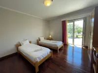 HI Bragança – Pousada de Juventude Hoteles cerca de Miradouro do Corredor Verde do Fervença