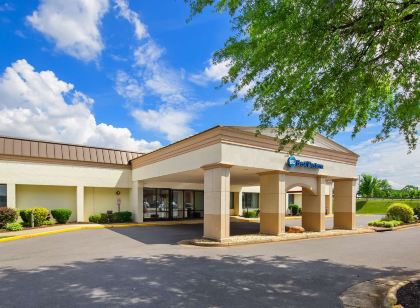 Best Western Leesburg Hotel  Conference Center