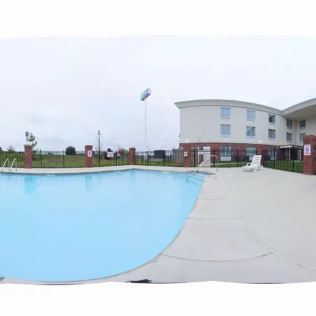 Holiday Inn Express WHITE HOUSE by IHG