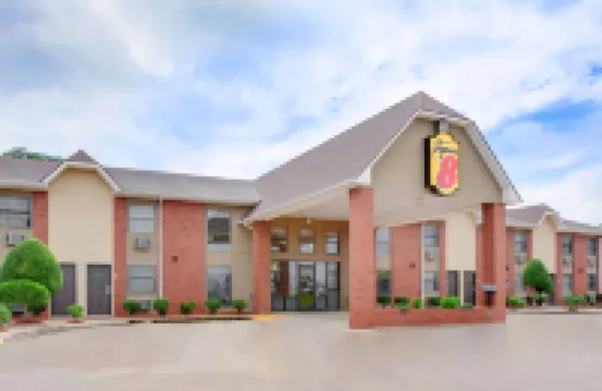 Super 8 by Wyndham Morrilton のホテル