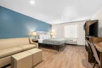 WoodSpring Suites Indio - Coachella Valley - Gym