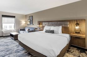 Best Western Plus Bourbonnais Hotel  Suites