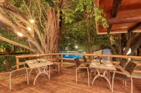 Hotel Ciudad Real Palenque - Pools
