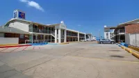 Motel 6 Lawton, OK Hotel di Fort Sill