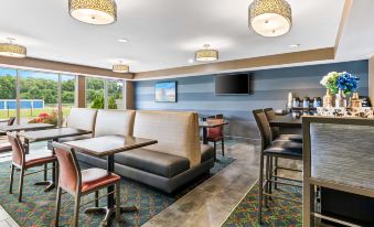 Best Western Legacy Inn  Suites Beloit-South Beloit