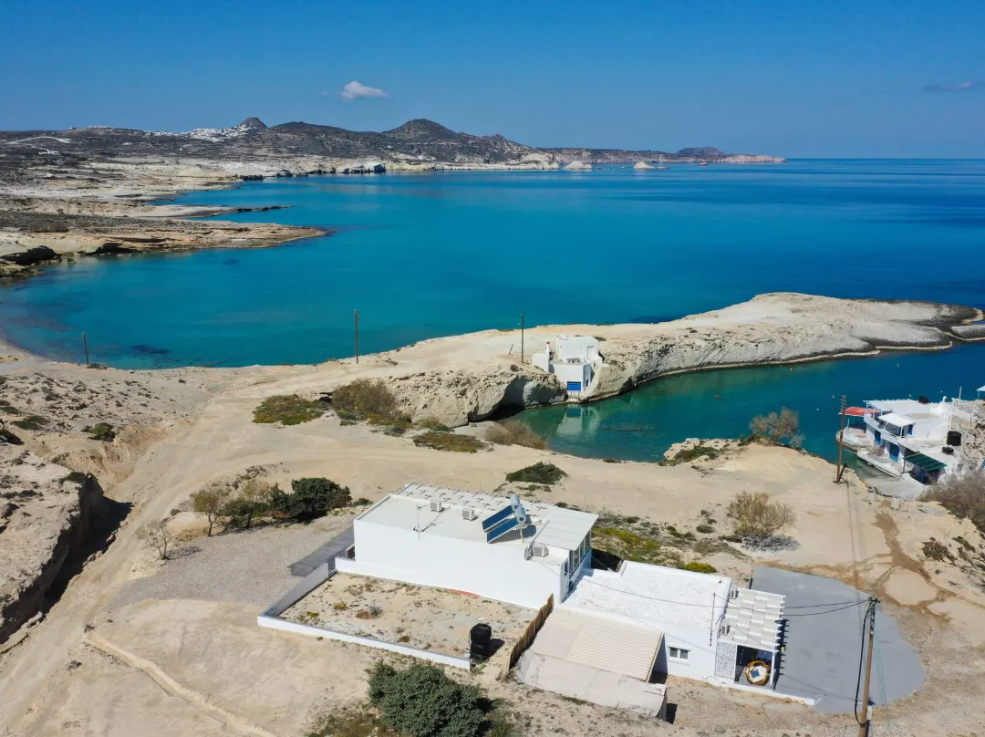 Mytakas Houses - Milos